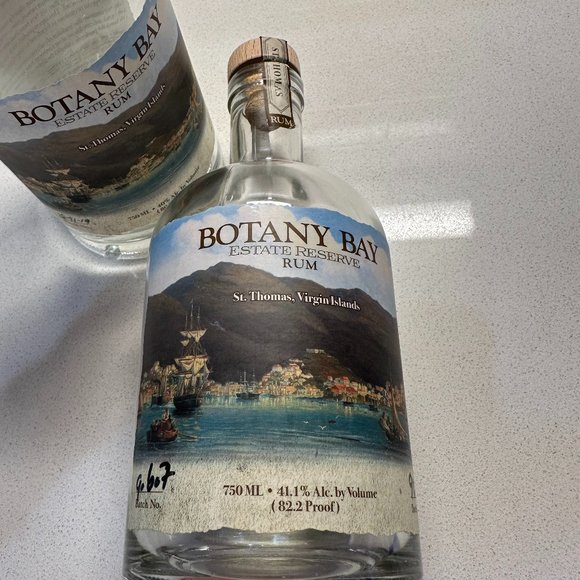 BOTANY BAY 2 Empty Rum Bottles from St. Thomas for Crafting - Picture 7 of 12